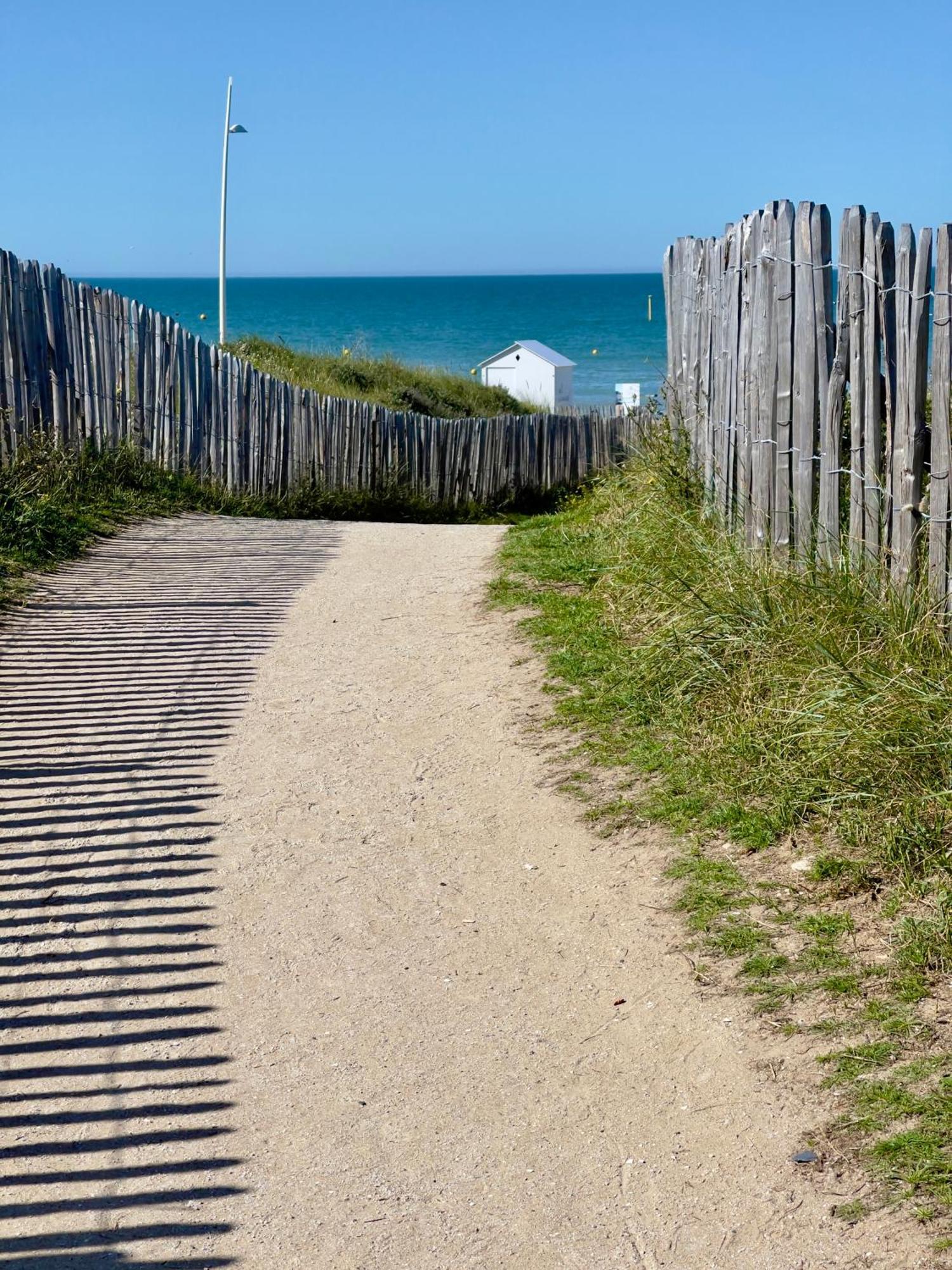 Cabourg Plage A 200M Plage Ngoại thất bức ảnh